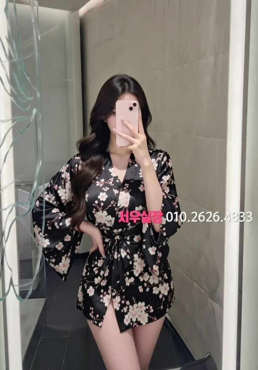 제기동 다국적노래방 프리미엄 라인업 2번 프로필